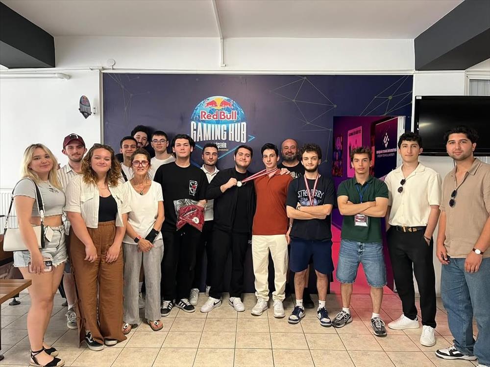 ESTÜ'de Valorant ve League of Legends E-Spor Turnuvası Düzenlendi